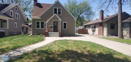 1230 3rd Street N, Fargo, ND 58102
