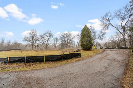 2780 White Oak Circle, Long Lake, MN 55356