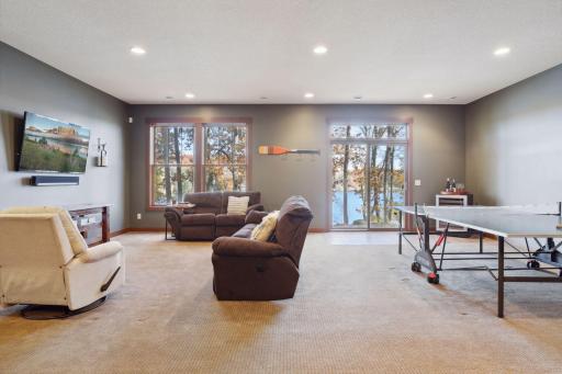 The lower level is an entertainerâs dream!