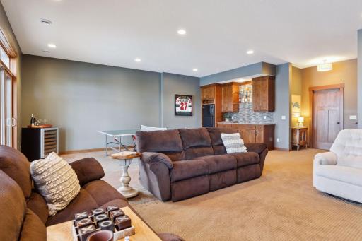 Whether itâs game day, movie night, or simply unwinding after a day on the lake, this versatile space makes entertaining a breeze.