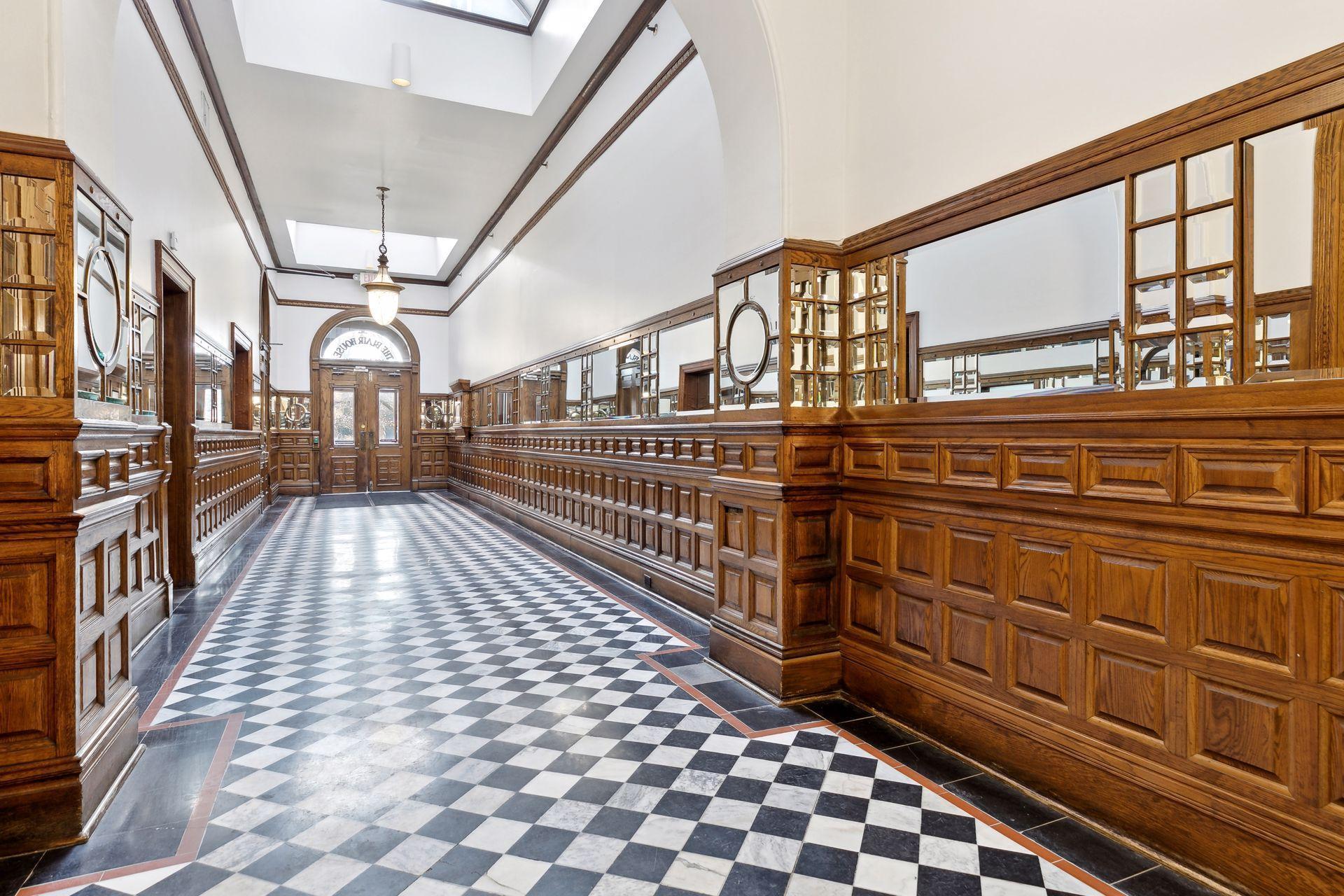 Stunning entry hallway