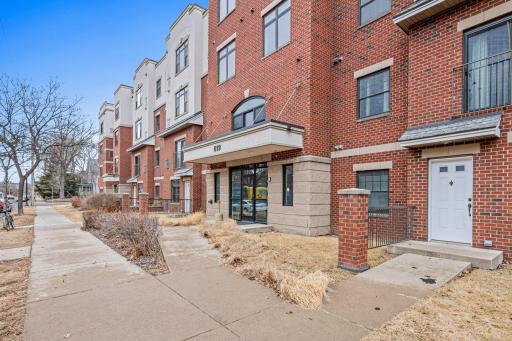 619 8th Street SE, 310, Minneapolis, MN 55414