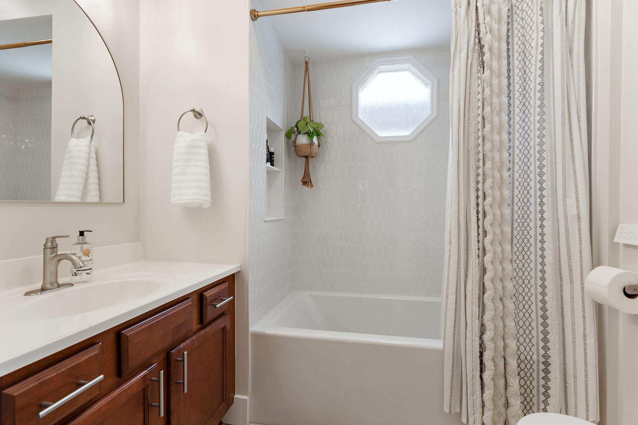 Main level bathroom.