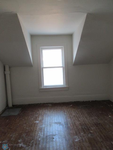 Upper Bedroom 2