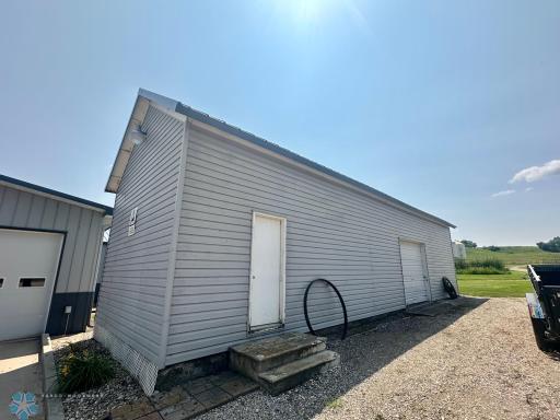Valley City, ND 58072