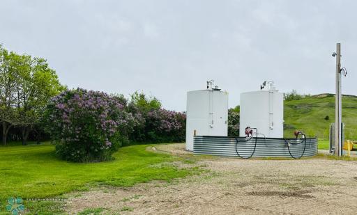 Valley City, ND 58072