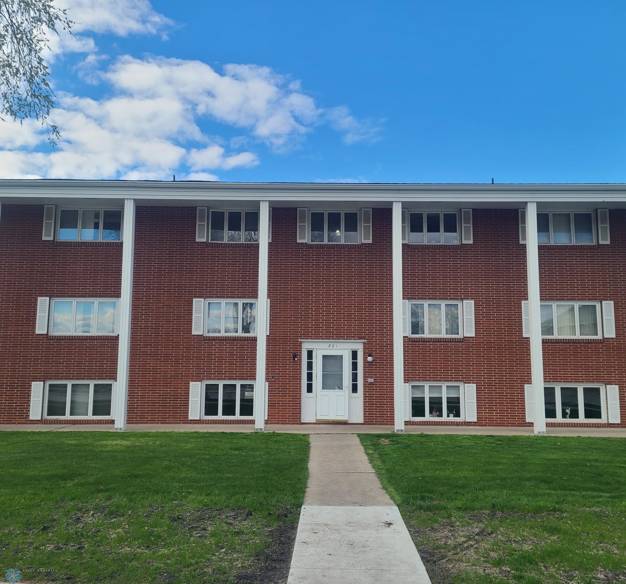 Front of Condo faces South.jpg