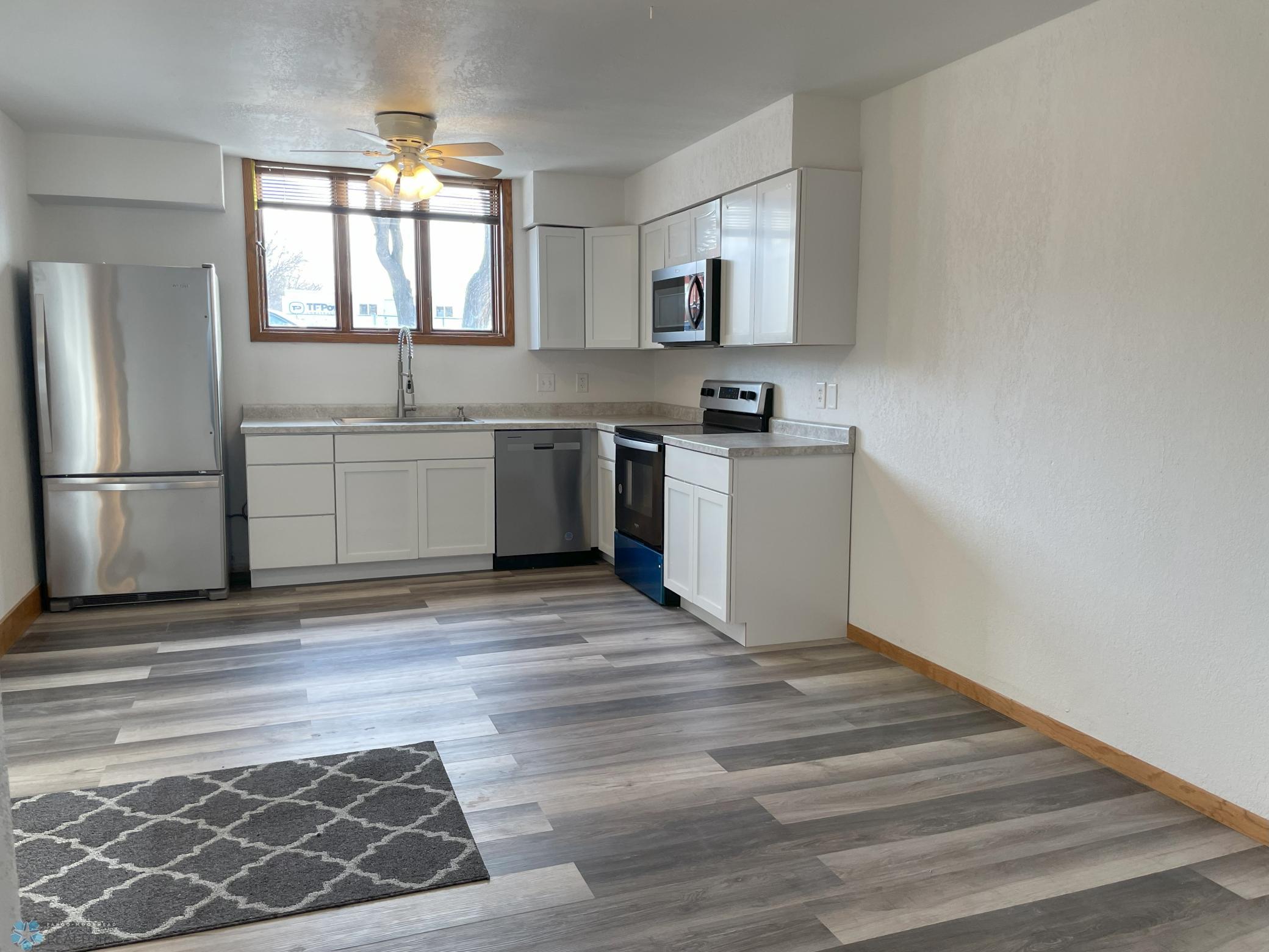 Eat-in-kitchen-open-plan.jpg
