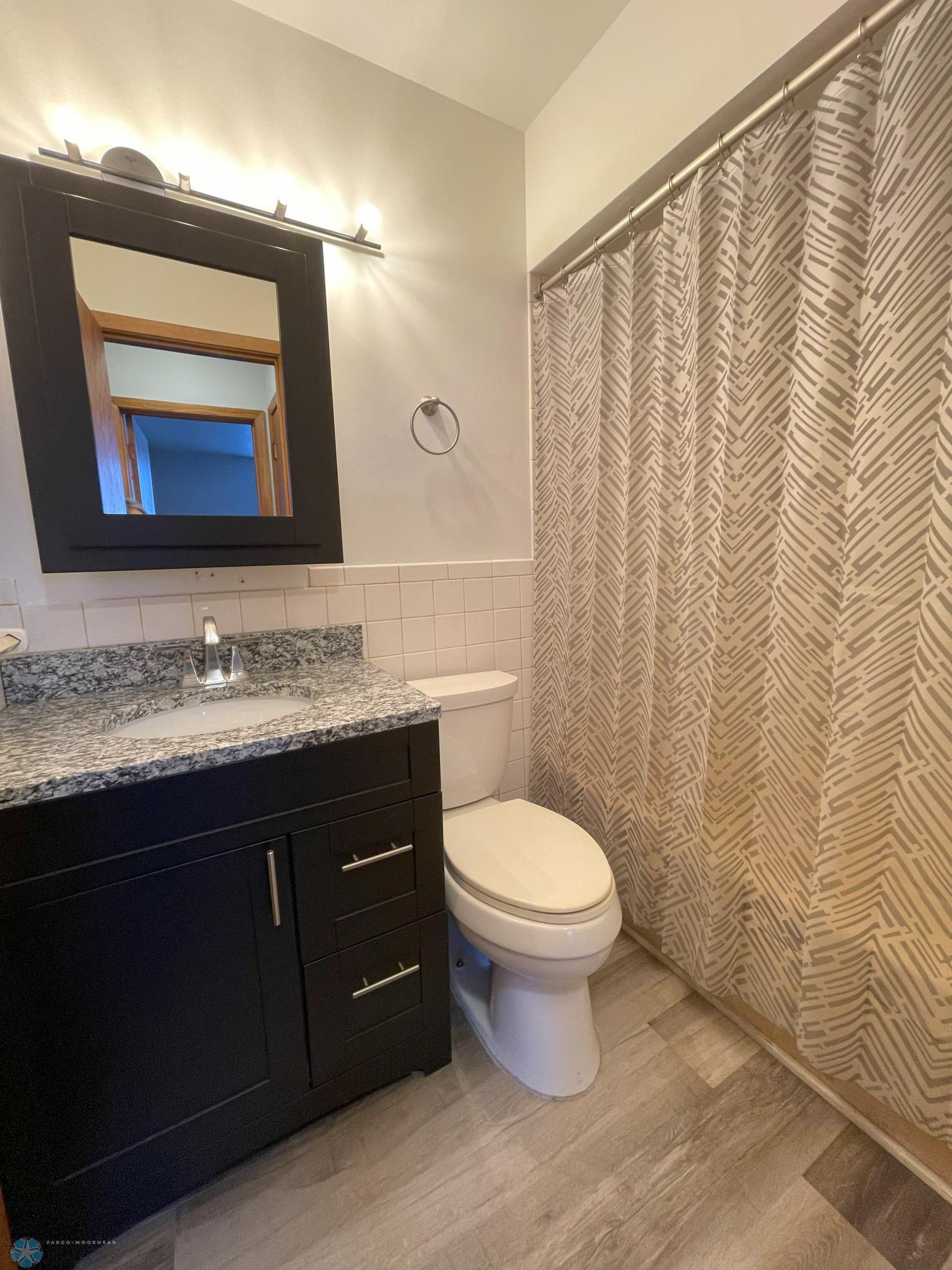 Full Bathroom.jpg