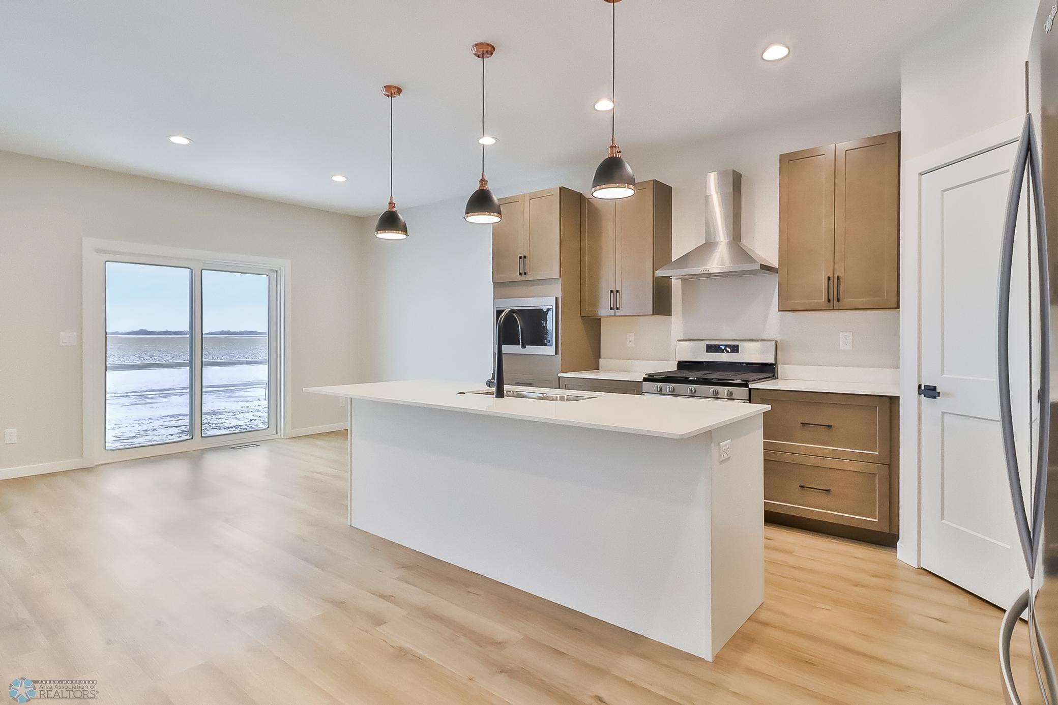 18Kitchen1_1.jpg