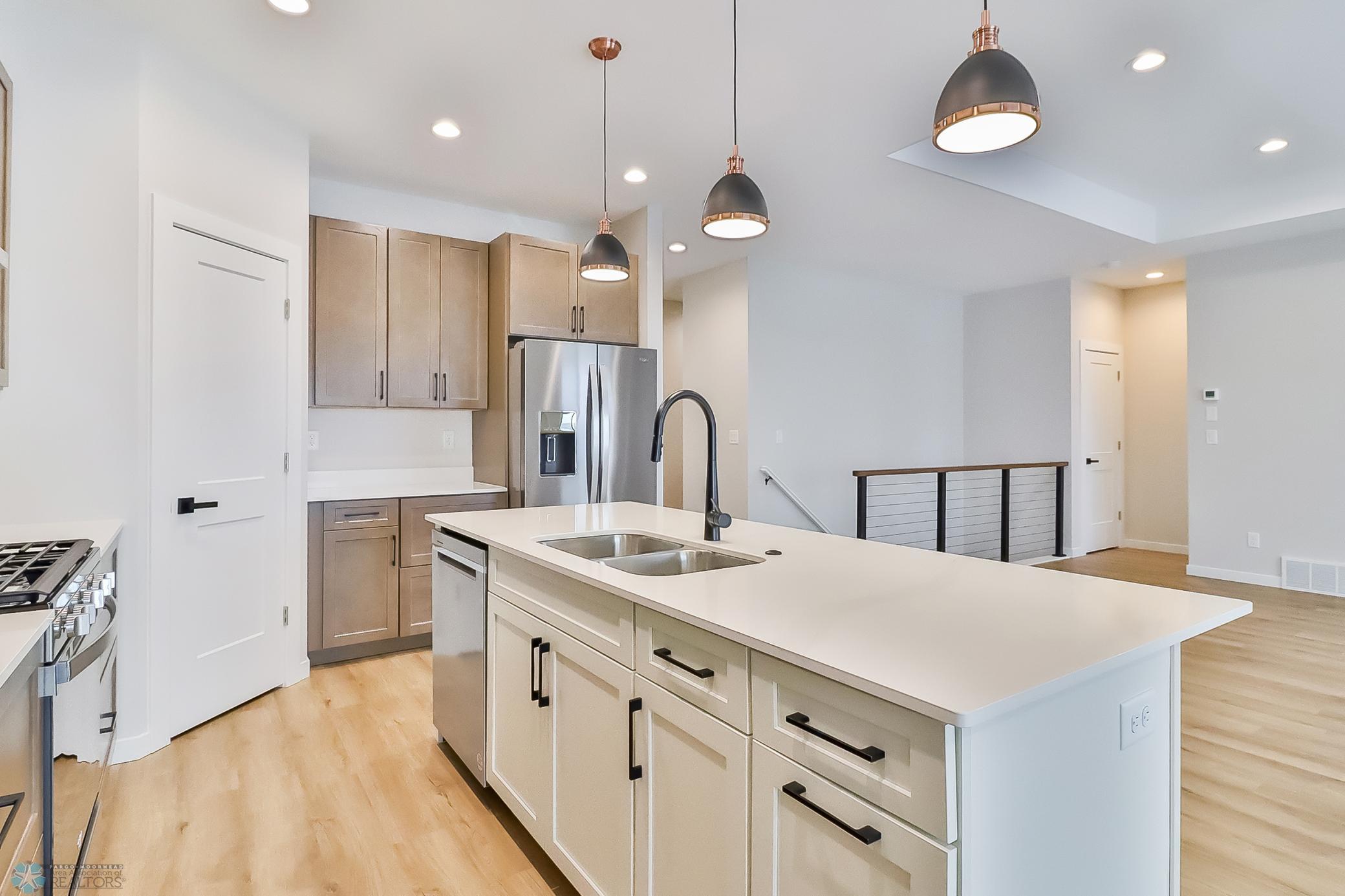 20Kitchen1_5.jpg
