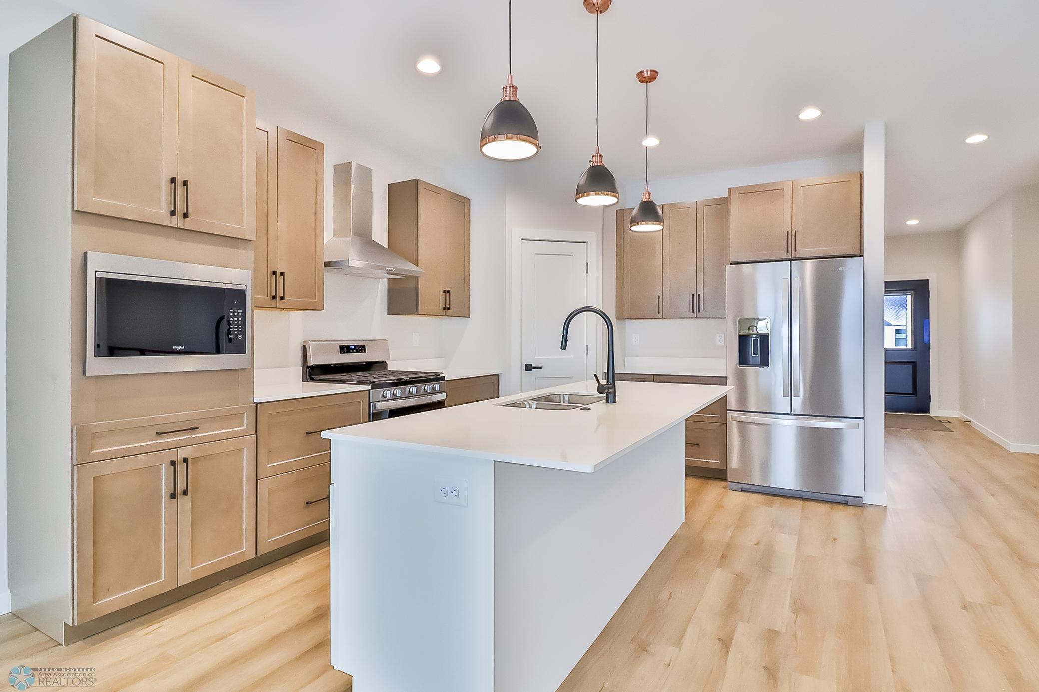 18Kitchen1_2.jpg