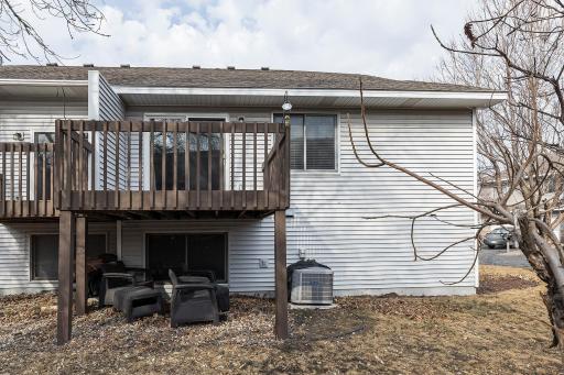 933 Countryside Road, Waconia, MN 55387