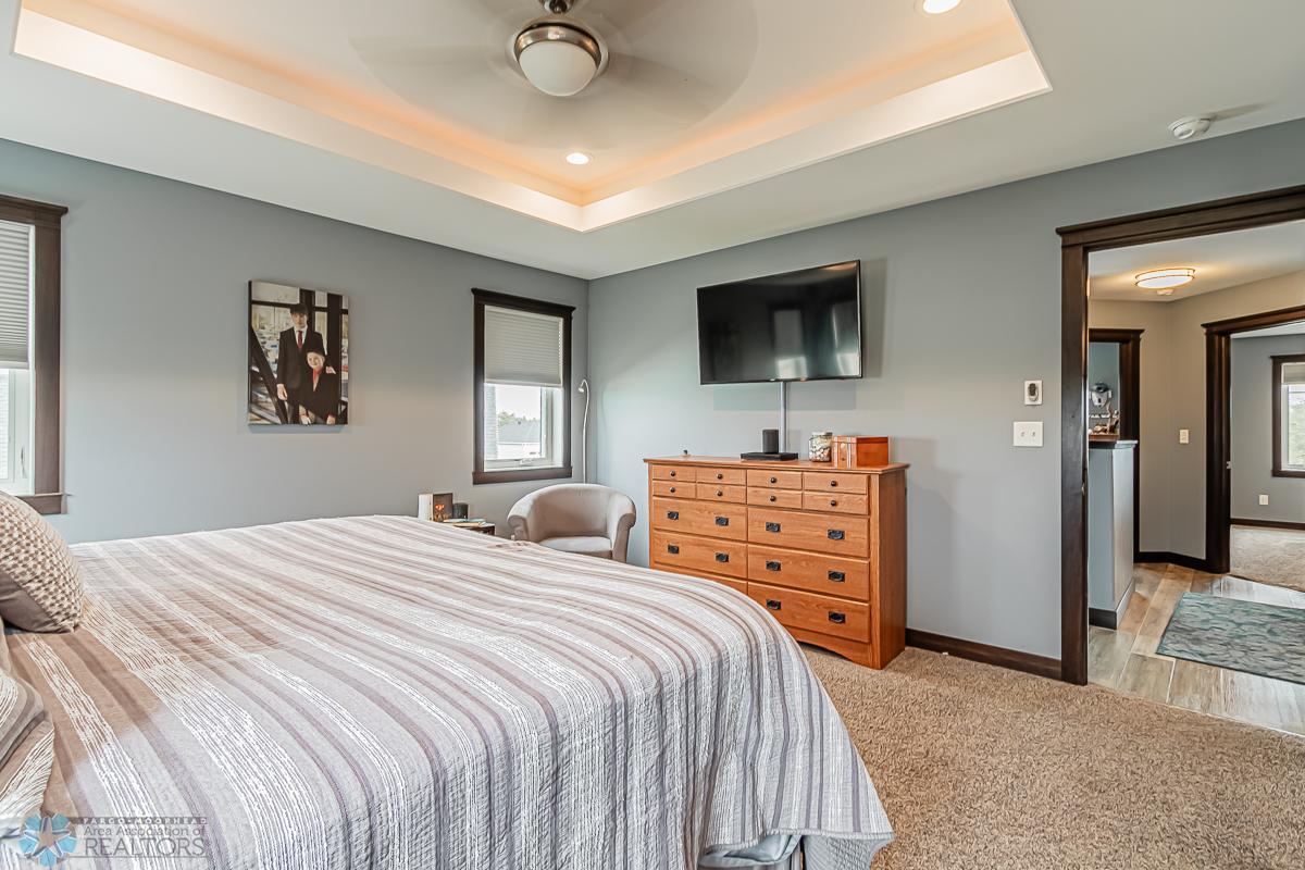 Primary_Bedroom_3.jpg