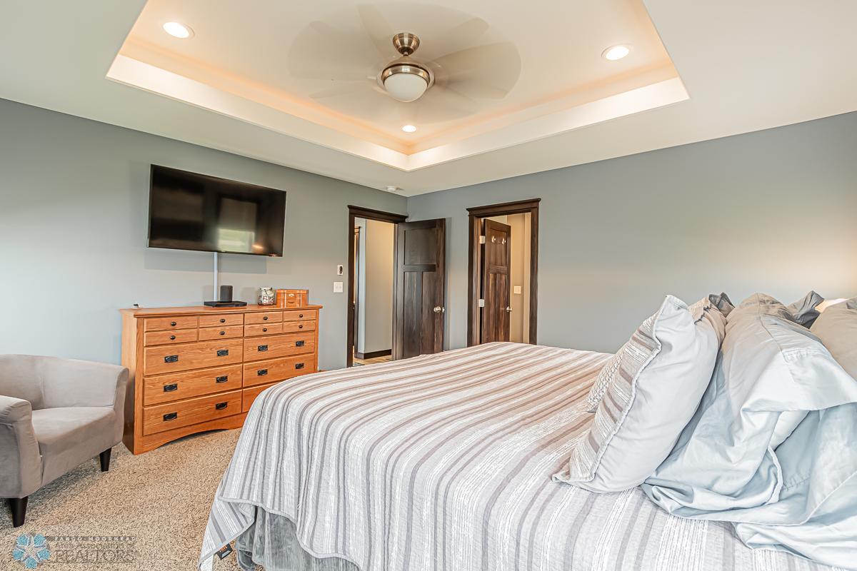 Primary_Bedroom_2.jpg