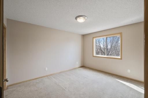 20638 Helena Lane, Lakeville, MN 55044