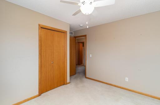 712 Frontier Drive, Belle Plaine, MN 56011