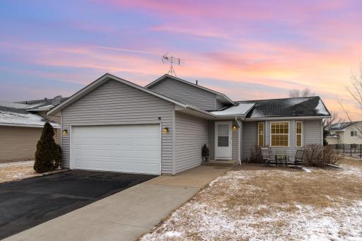 712 Frontier Drive, Belle Plaine, MN 56011