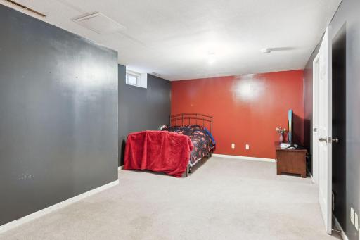 232 11th Avenue S, South Saint Paul, MN 55075