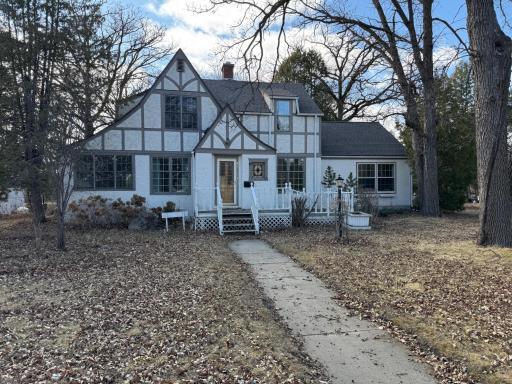315 3rd Avenue NE, Roseau, MN 56751
