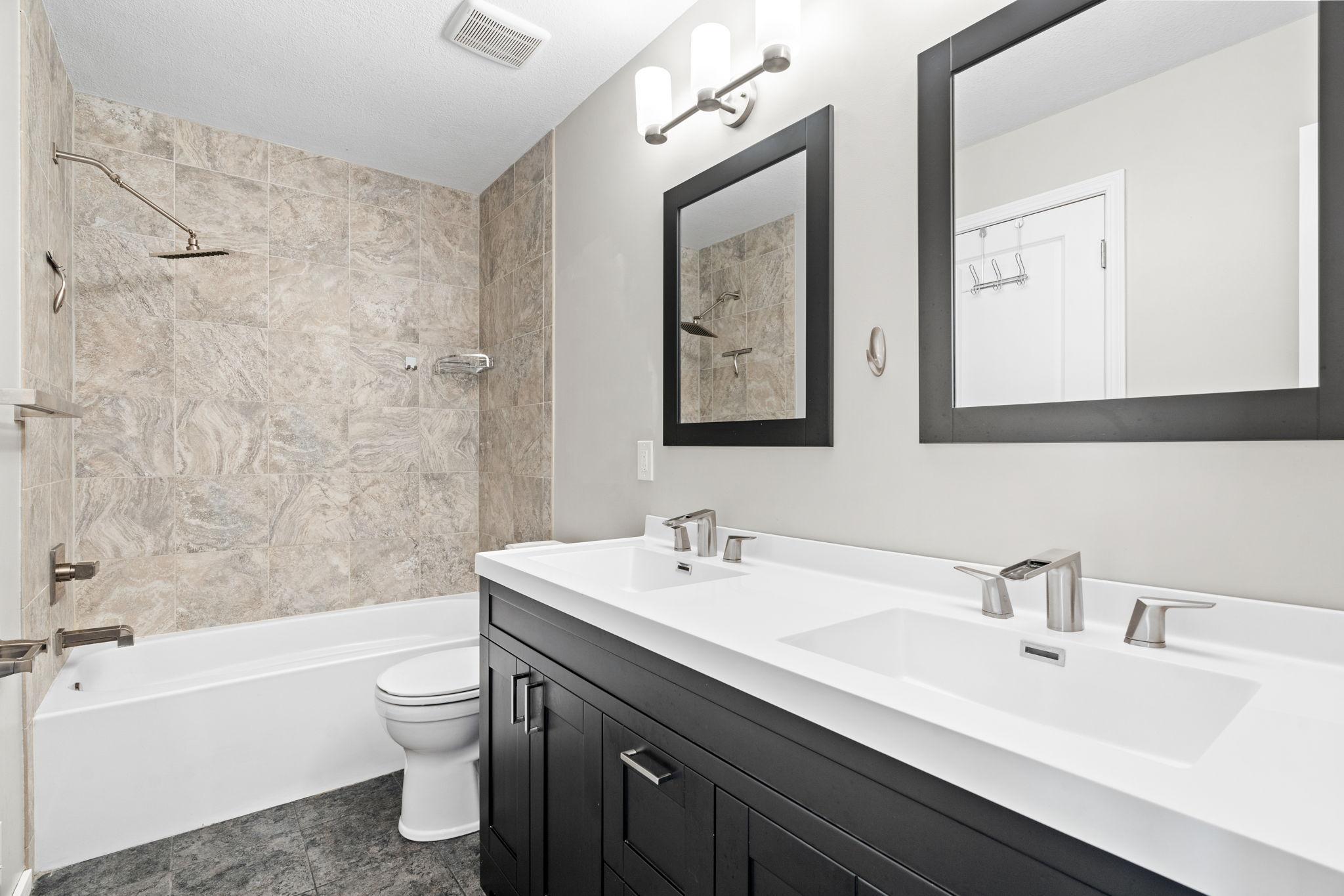 26-web-or-mls-9163 Upland Ln N-26.jpg