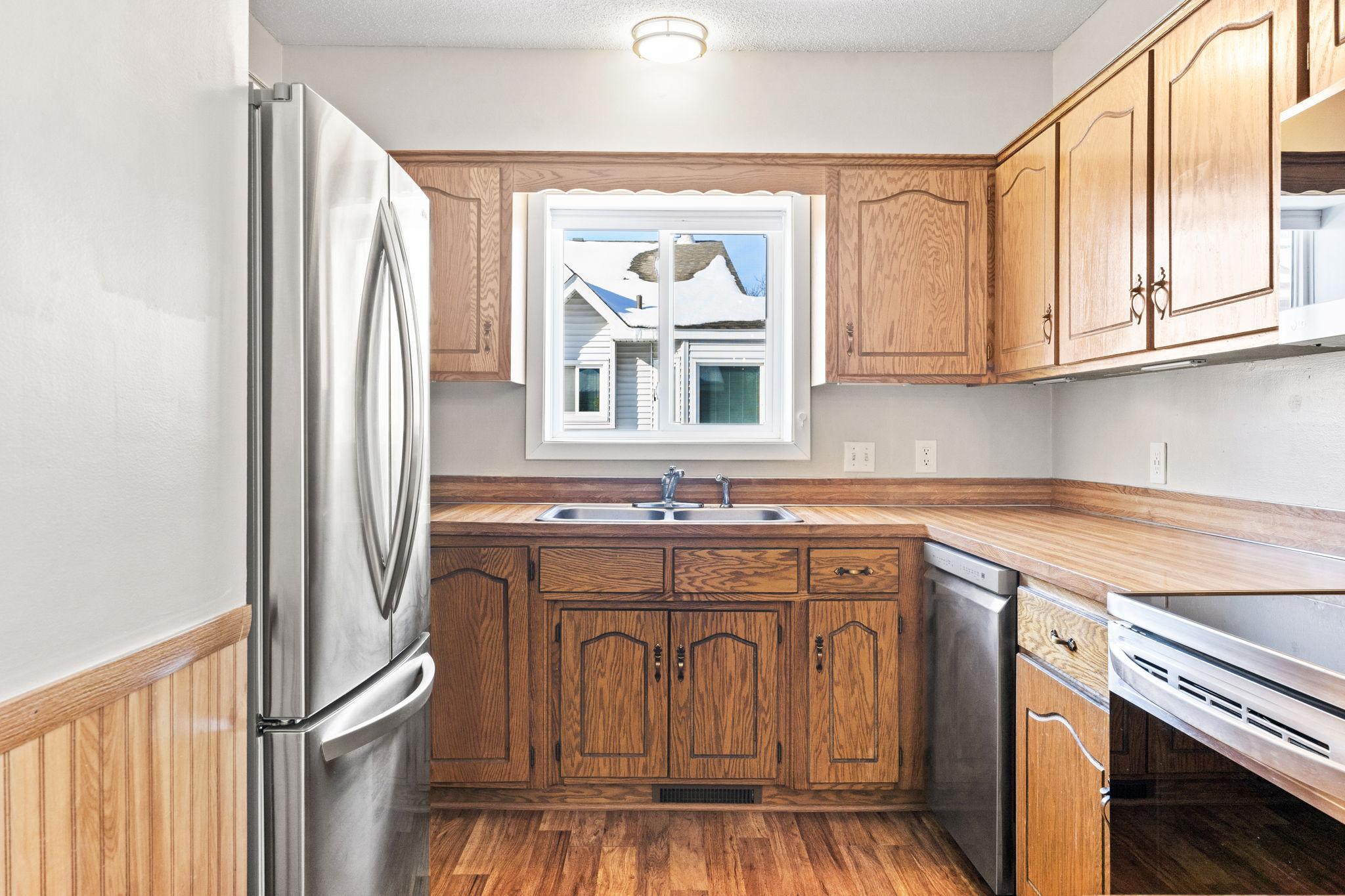 14-web-or-mls-9163 Upland Ln N-14.jpg