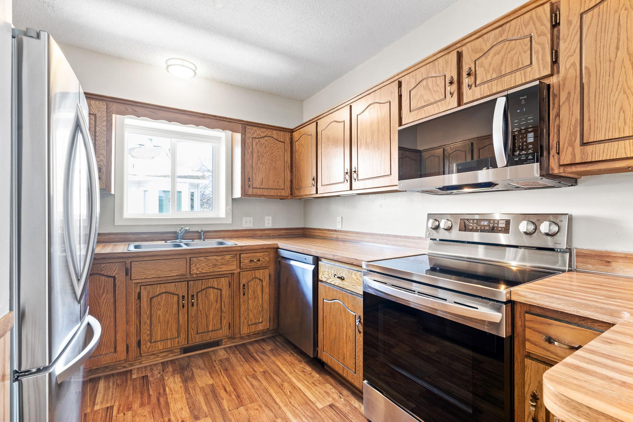 13-web-or-mls-9163 Upland Ln N-13.jpg