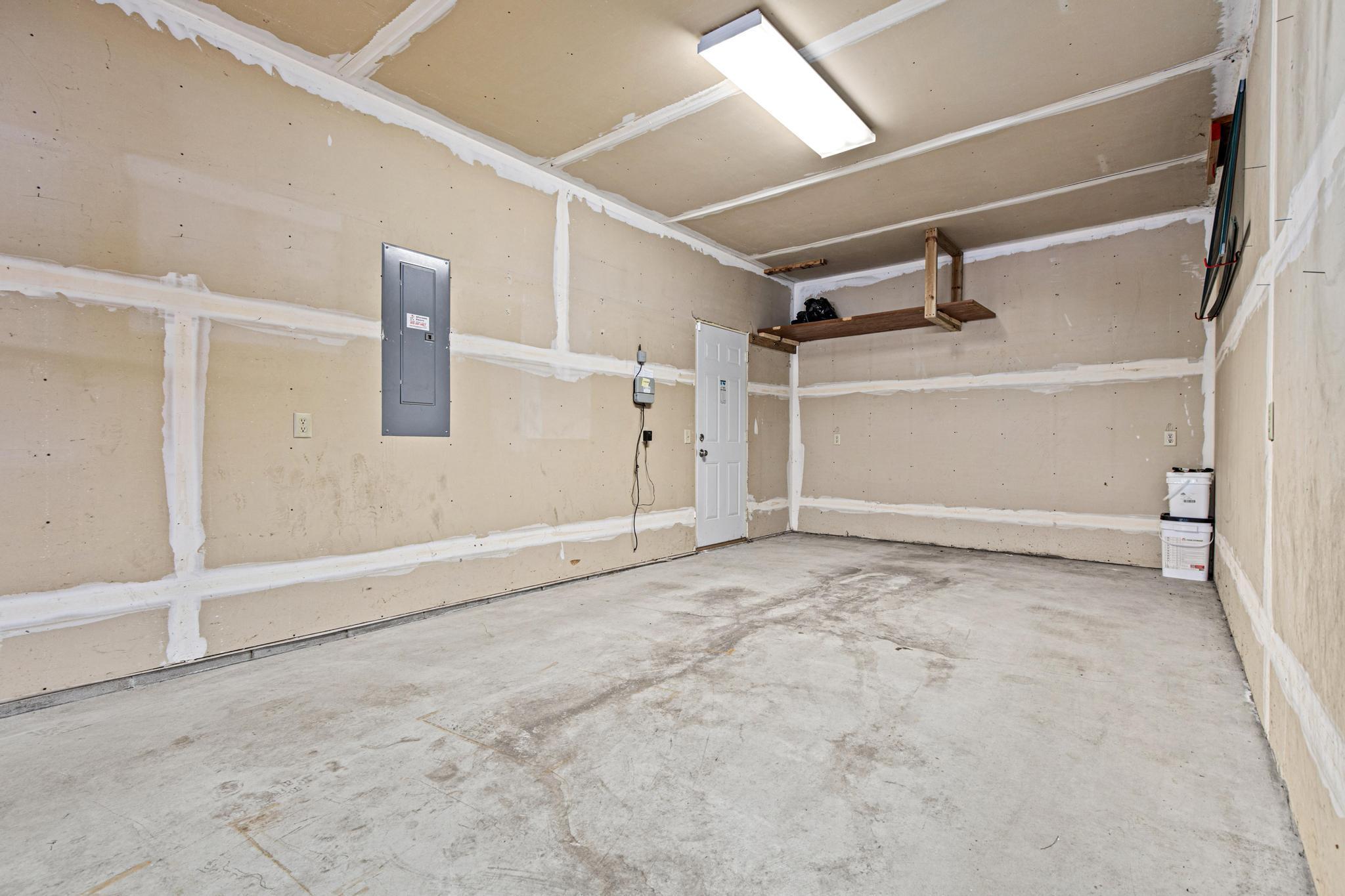 11496 22nd Circle NE-9.jpg