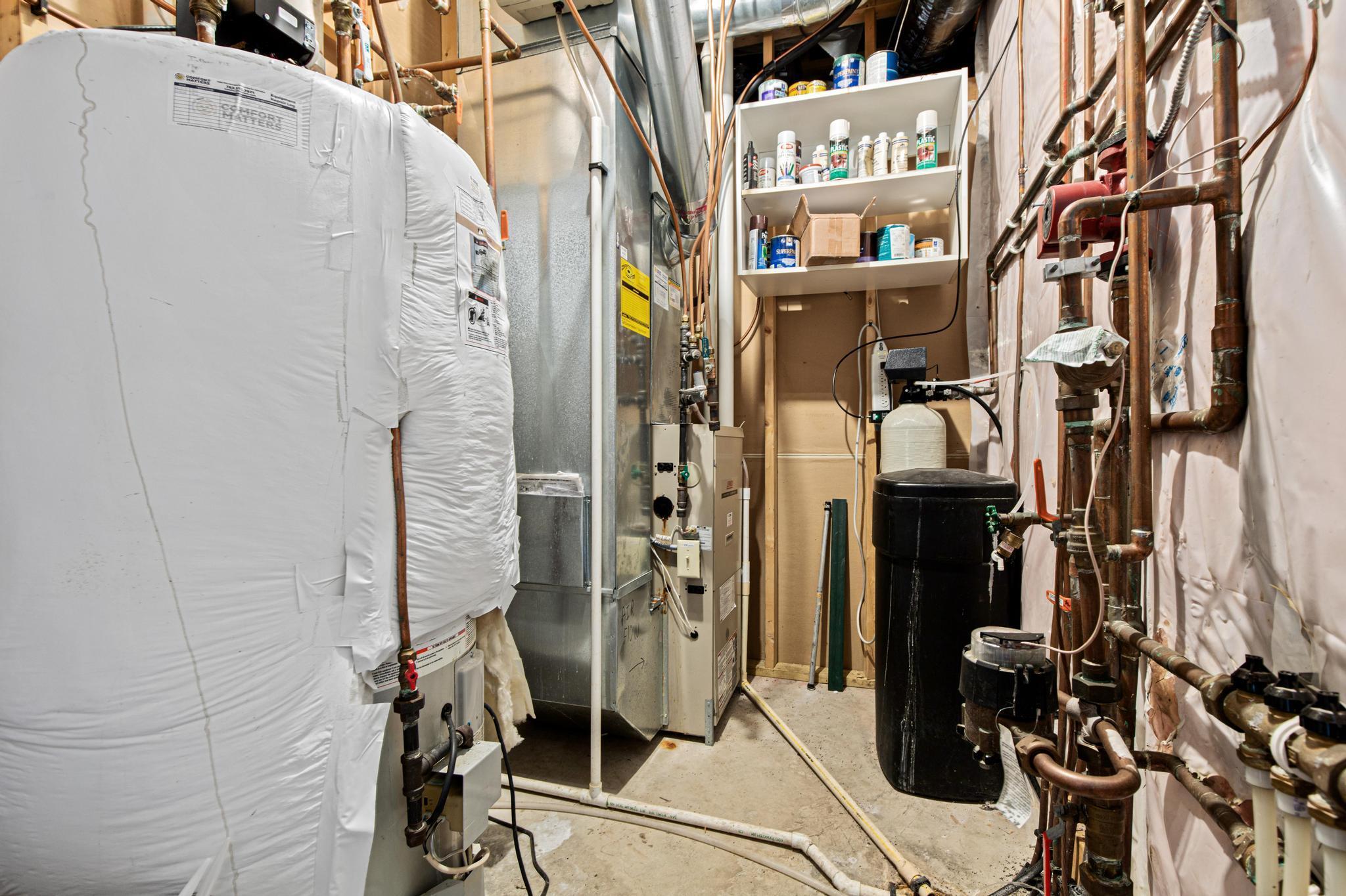 11496 22nd Circle NE-14.jpg