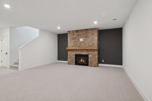 6021 Abbott Avenue S, Edina, MN 55410