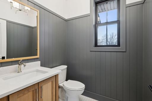 6021 Abbott Avenue S, Edina, MN 55410