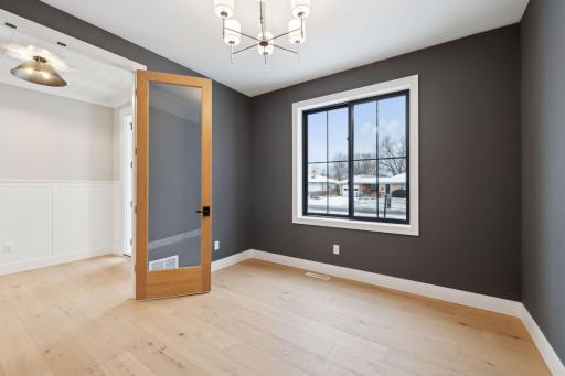6021 Abbott Avenue S, Edina, MN 55410
