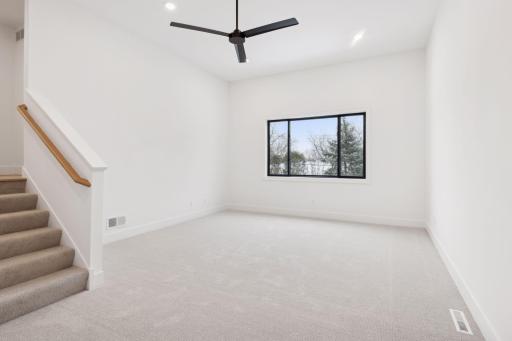 6021 Abbott Avenue S, Edina, MN 55410