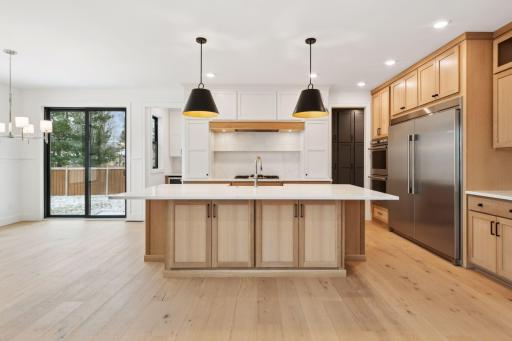 6021 Abbott Avenue S, Edina, MN 55410