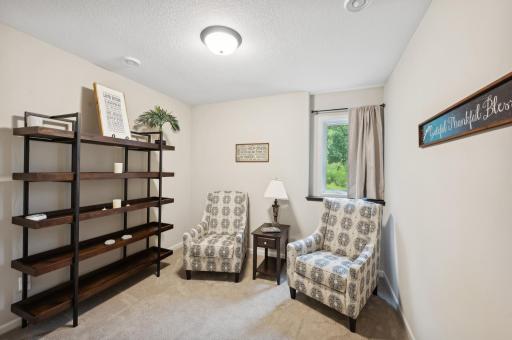 41 Rapp Farm Boulevard, North Oaks, MN 55127