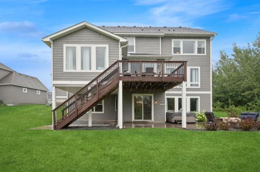 41 Rapp Farm Boulevard, North Oaks, MN 55127