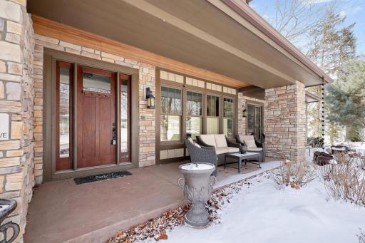 280 Ridgeview Drive E, Wayzata, MN 55391