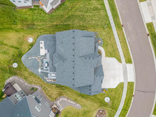 7651 Walnut Grove Lane N, Maple Grove, MN 55311