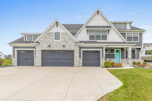 7651 Walnut Grove Lane N, Maple Grove, MN 55311