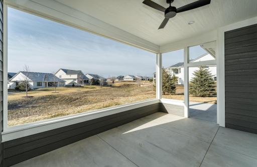 2608 Bentley Drive SW, Rochester, MN 55902