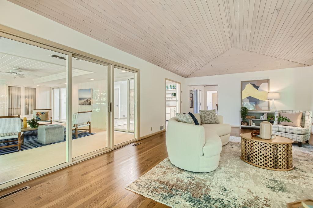 4860 Regents Walk - MLS Sized - 007 - 07 Living Room.jpg