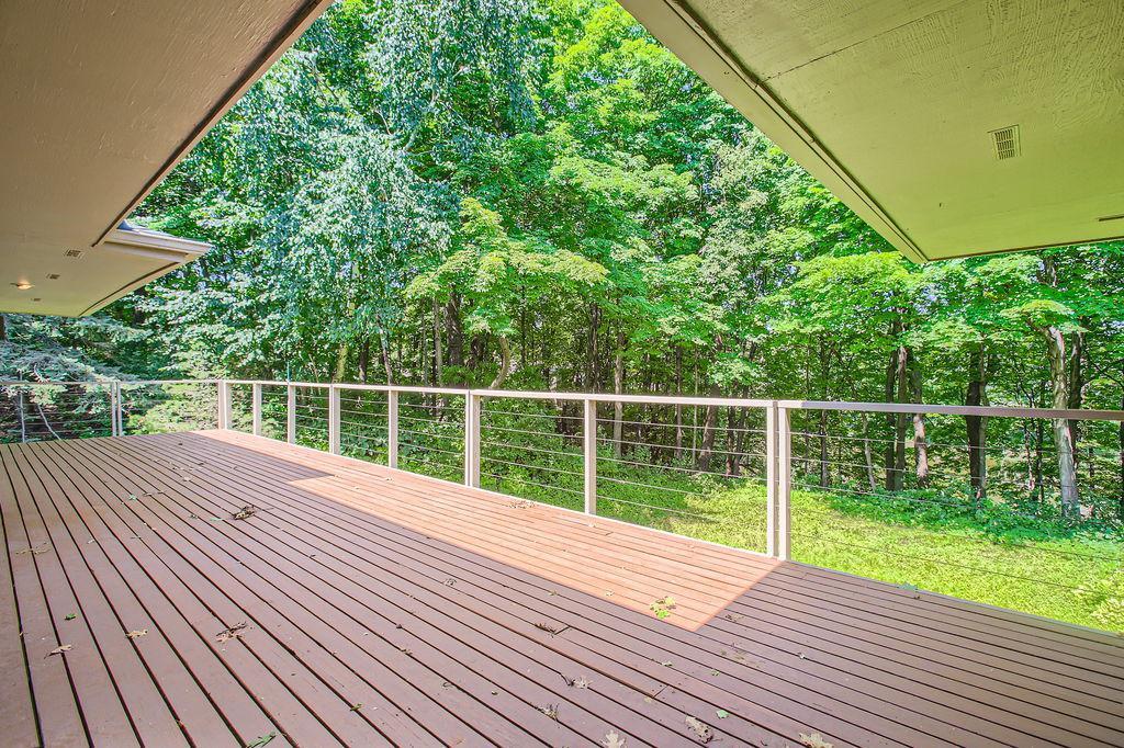 4860 Regents Walk - MLS Sized - 036 - 39 Deck.jpg