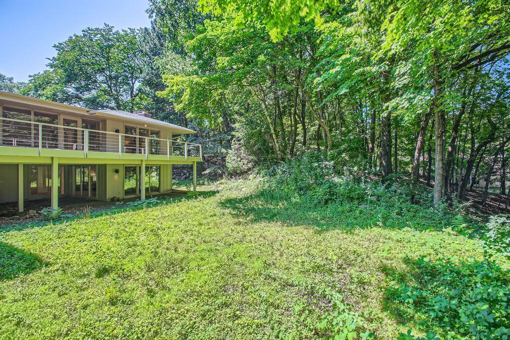 4860 Regents Walk - MLS Sized - 037 - 40 Backyard.jpg