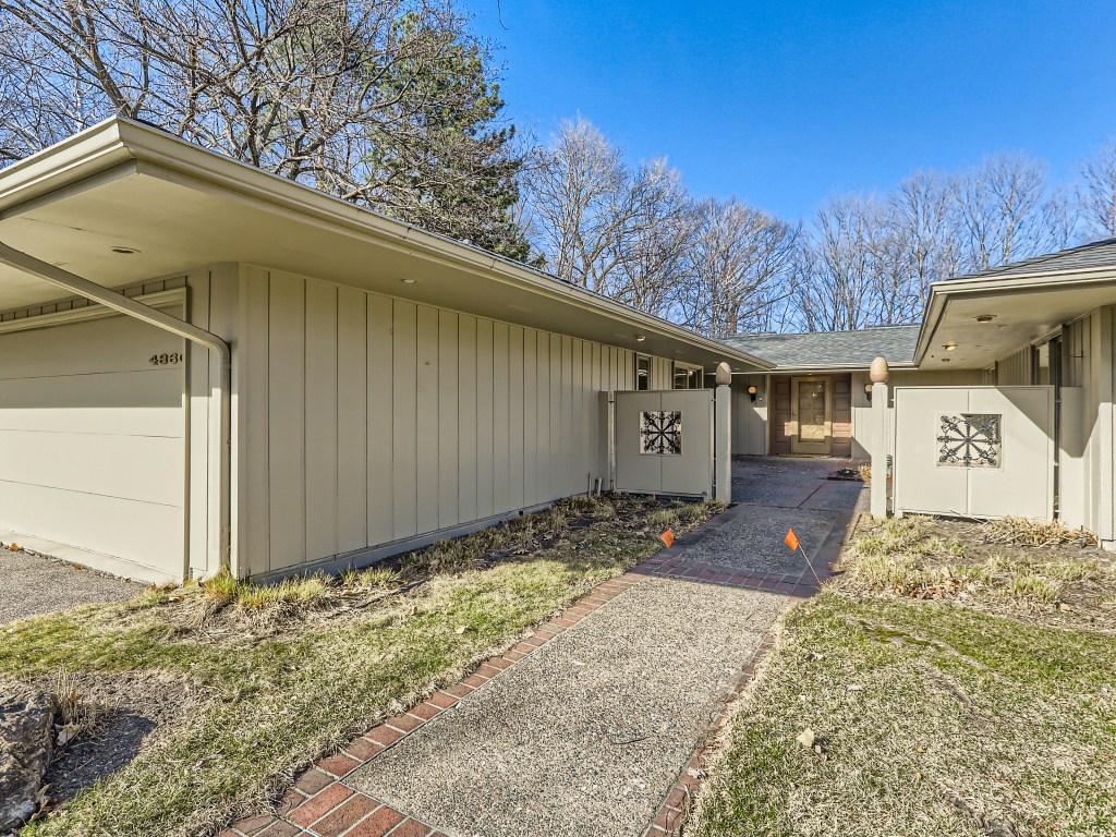 04 Exterior Front Entry.jpg