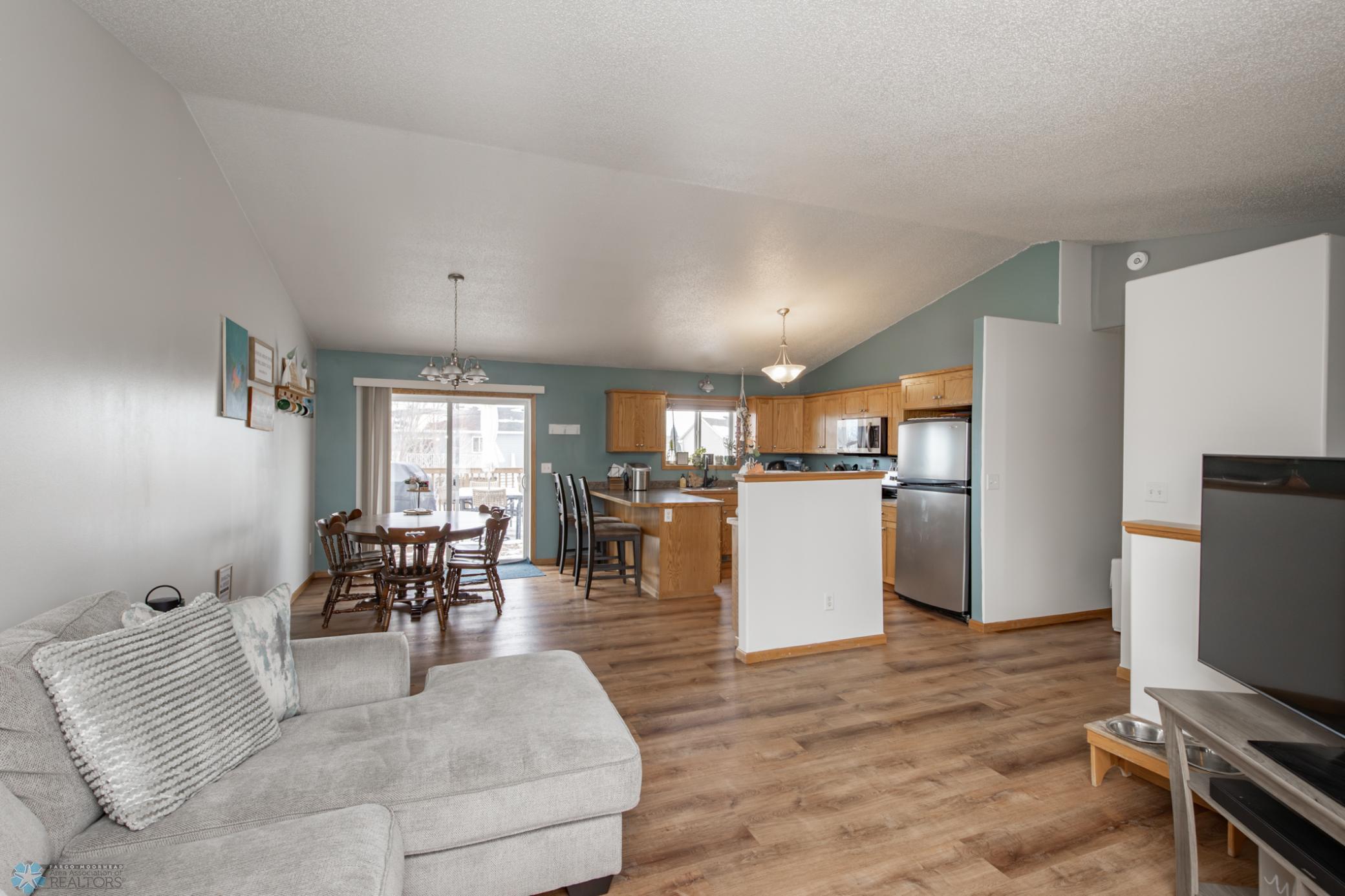 Open concept + vaulted ceilings