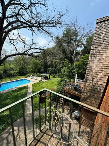 700 Hillside Drive, Wayzata, MN 55391