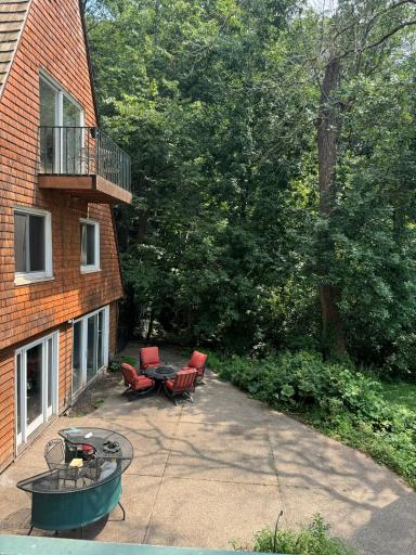 700 Hillside Drive, Wayzata, MN 55391