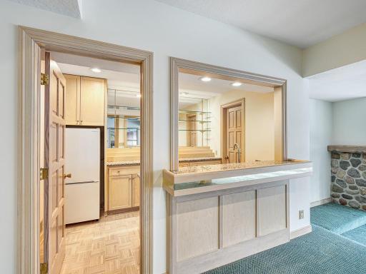 2385 Cherrywood Road, Hopkins, MN 55305