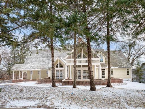 2385 Cherrywood Road, Hopkins, MN 55305