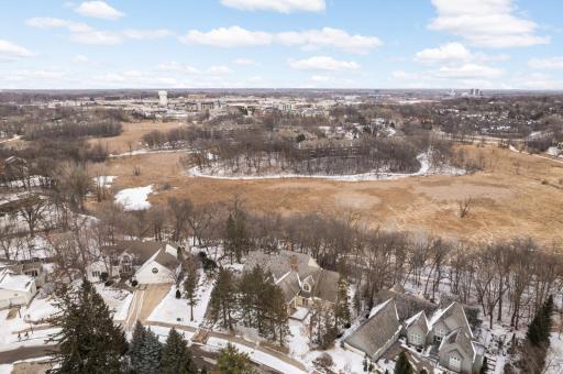 Convenient and highly desirable location!